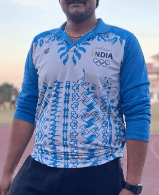 collar jersey full sleeve